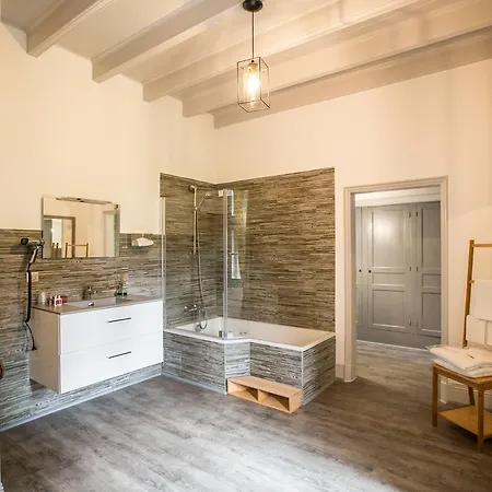 Chateau De Bournet 4*