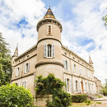 Chateau De Bournet 4*