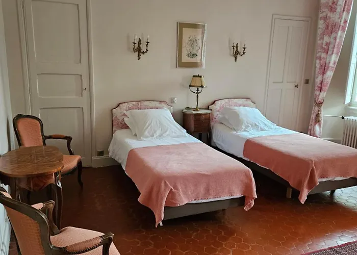 Chateau De Bournet Grospierres