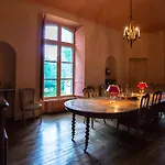 Oda ve Kahvaltı Chateau De Bournet Grospierres