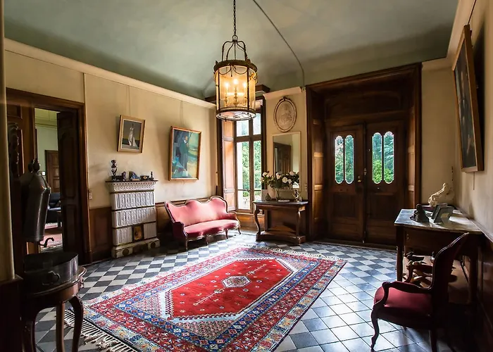 Chateau De Bournet 4* Grospierres